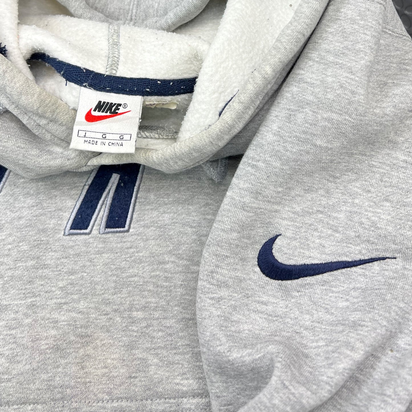 Nike Rare 90s Spellout Hoodie (XS)